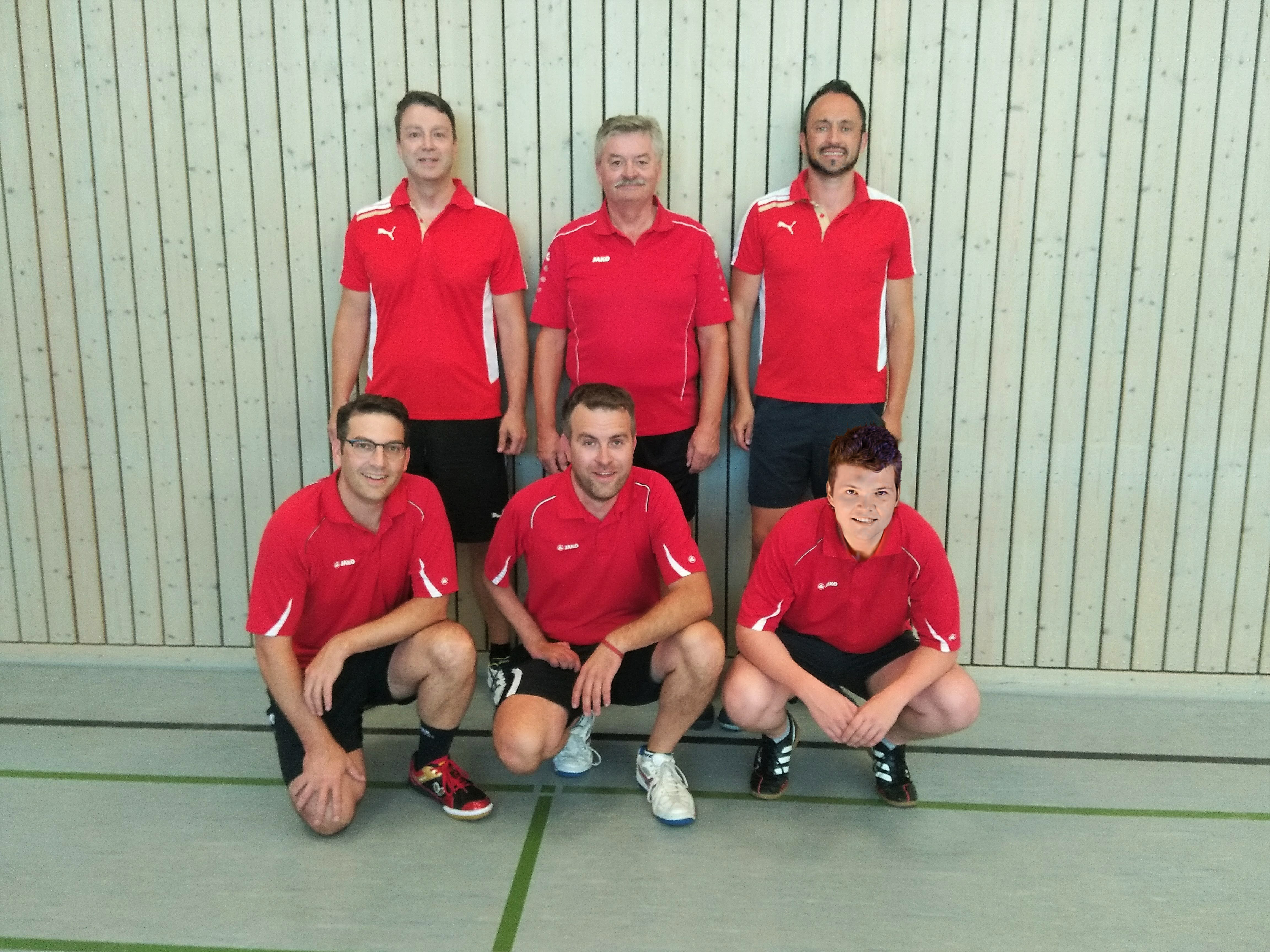  Das erfolgreiche Herrieder Team: (stehend von links) Michael Heller, Hans Sappa, Christian Treffer, (knieend von links) Martin Fischer, Tobias Oppelt und Tim Hois.